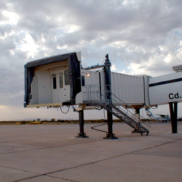 AeroWorks: Aeropasillo tipo pedestal
